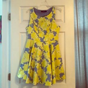 Short formal floral dress- Never Worn!!